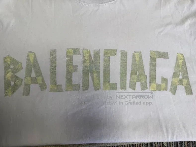 Balenciaga Balenciaga Letter Pattern Printed Round Neck Short Sleeve Size US M / EU 48-50 / 2 - 3 Thumbnail