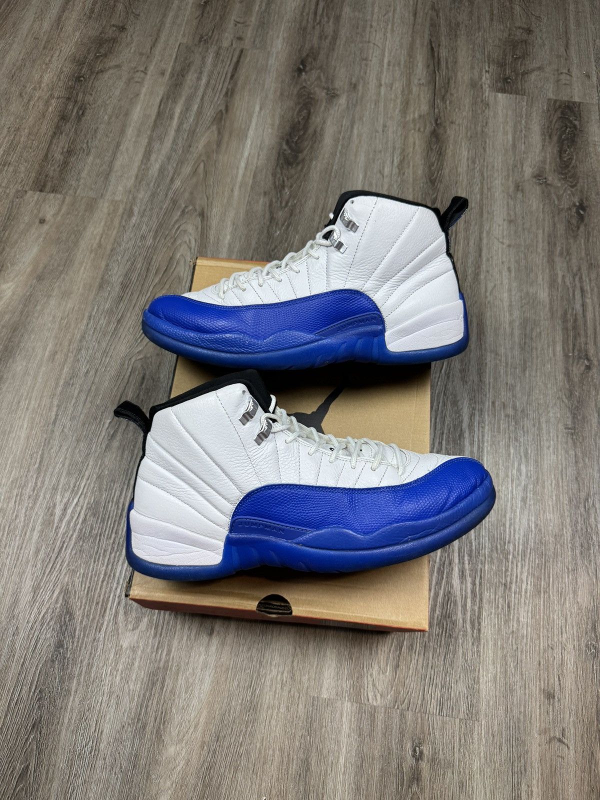 Jordan Brand Air Jordan 12 Retro Blueberry Size 11.5 Size US 11.5 / EU 44-45 - 1 Thumbnail
