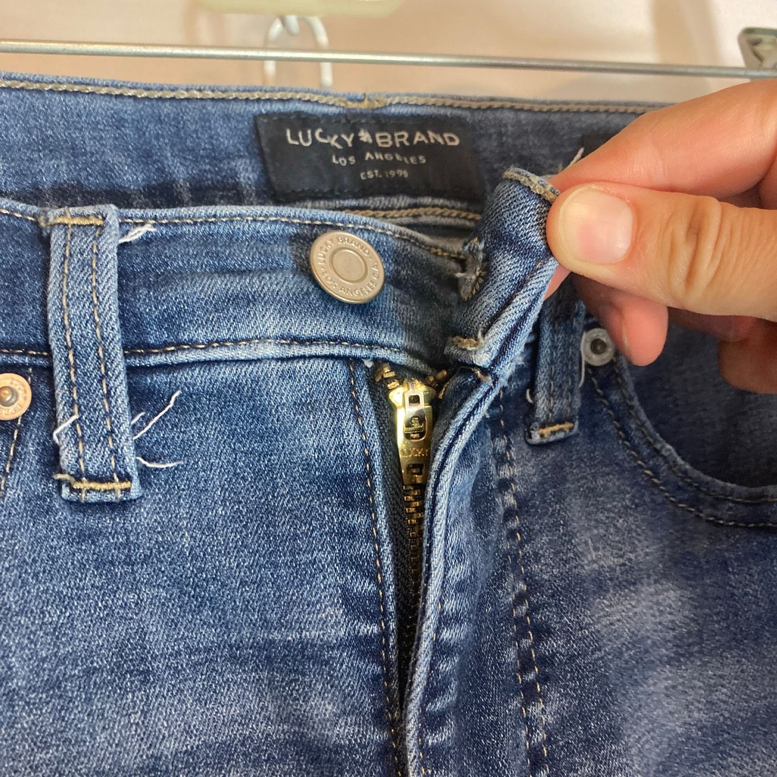 Lucky Brand Lucky Brand Ava Blue Denim Mid Rise Skinny Ankle Jeans Size 30" / US 8 / IT 44 - 3 Thumbnail