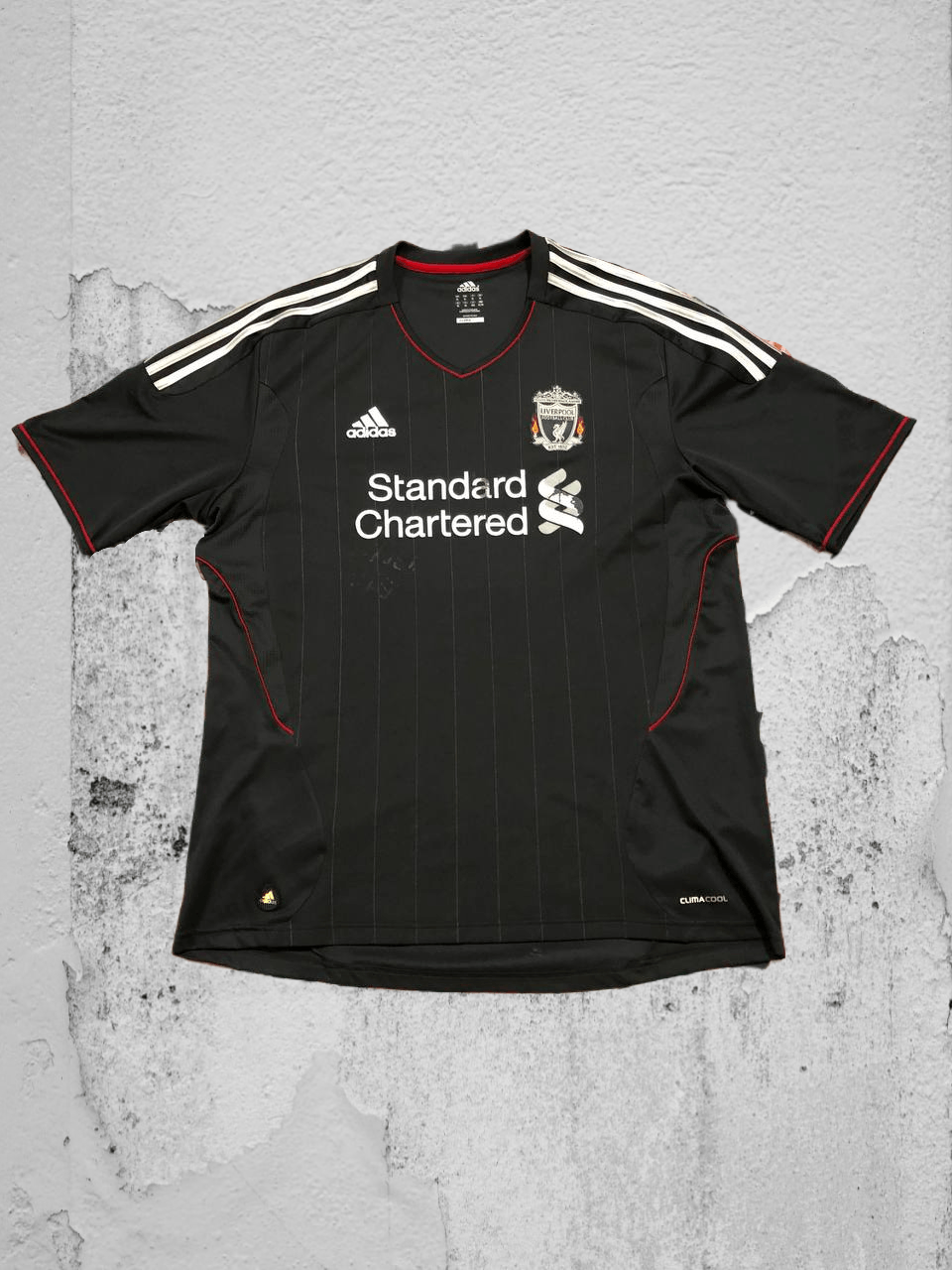 Adidas Vintage Jerseys black Adidas climacool LIVERPOOL T-Shirt Y2K Size US XL / EU 56 / 4 - 1 Thumbnail