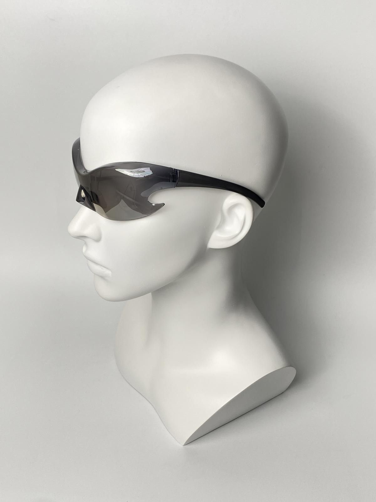 Japanese Brand Y2k Vtg Avant Garde Futuristic Sliver Sunglasses Unisex OS Size ONE SIZE - 9 Thumbnail