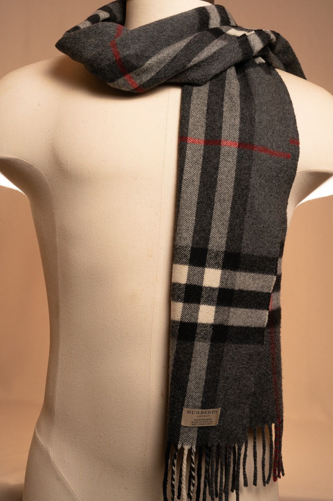 Burberry × Vintage Burberry Scarf Muffler Classic Plaid 100% Cashmere Size ONE SIZE - 4 Thumbnail