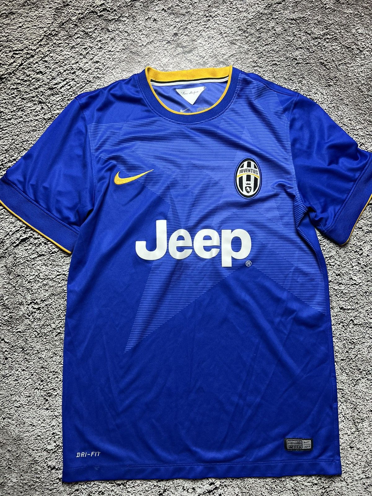 Nike 2014-2015 FC Juventus jeep jersey by nike Size US S / EU 44-46 / 1 - 1 Thumbnail