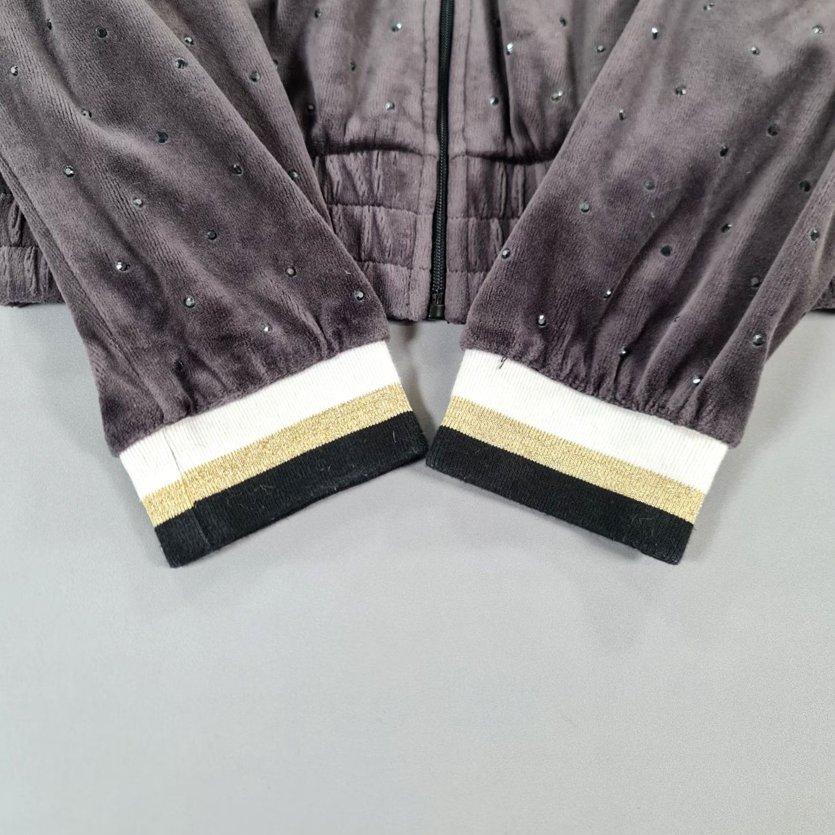 Juicy Couture VINTAGE Juicy Couture Tracksuit Set Grey Small Jacket & Pants Velvet Rhinestones Size 28" / US 6 / IT 42 - 6 Thumbnail