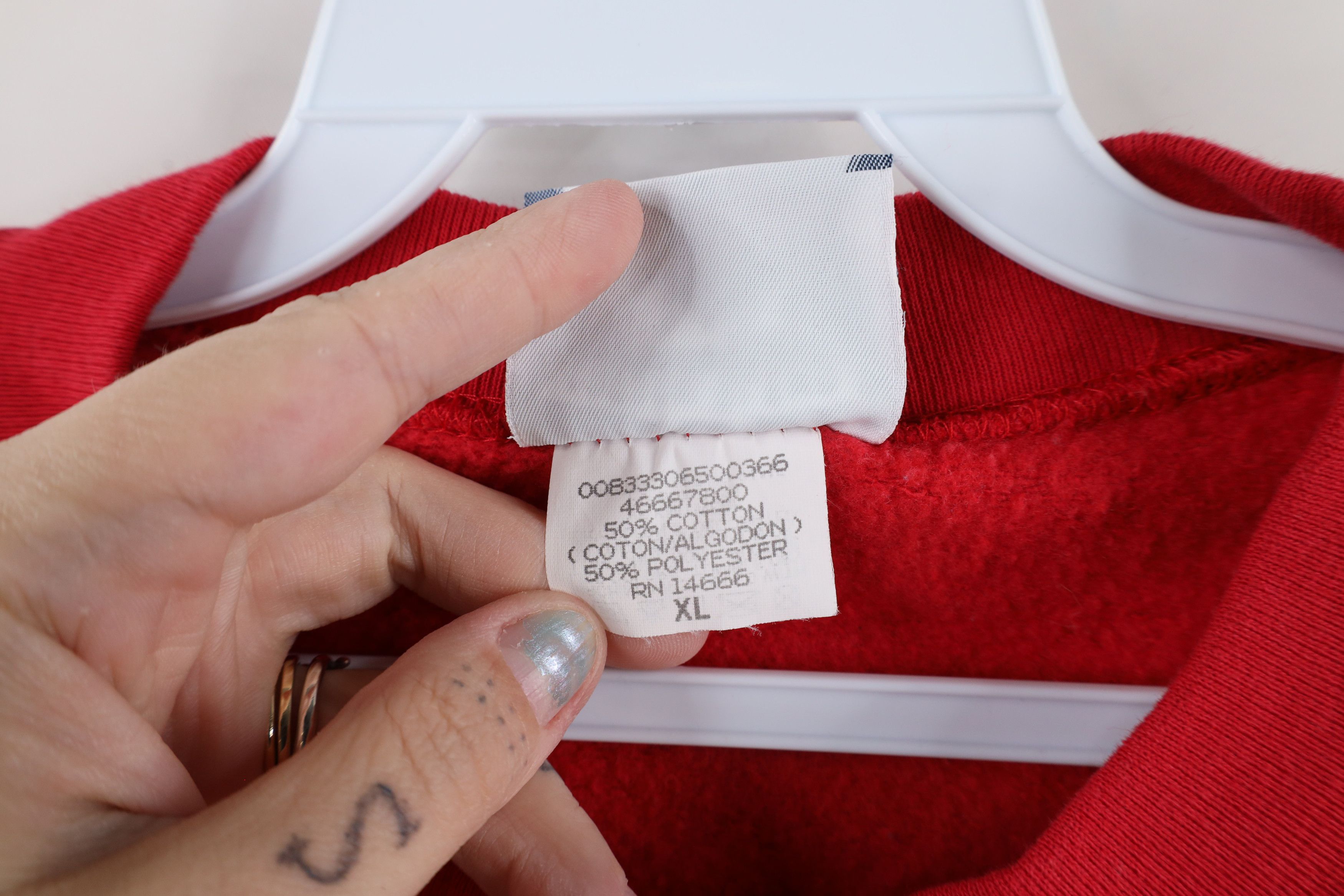 Vintage Vintage 90s Celebrate The Season Jesus Sweatshirt Red Size US XL / EU 56 / 4 - 5 Thumbnail