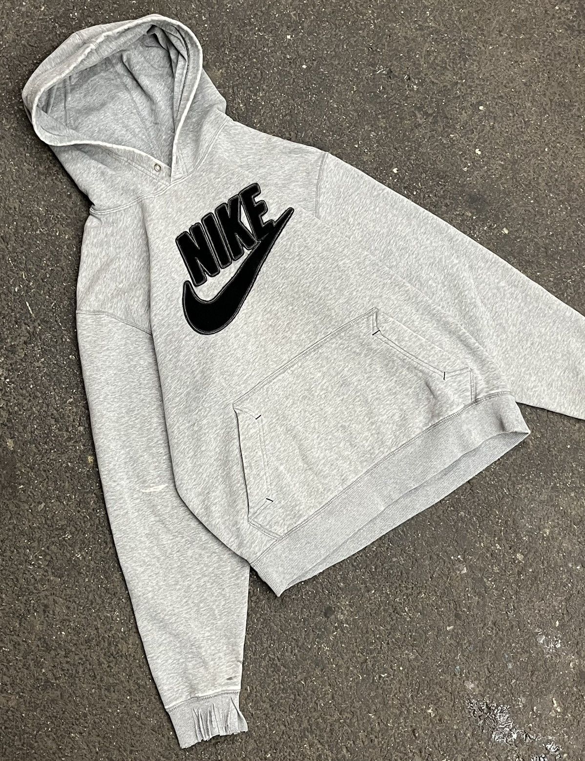Nike × Vintage Nike y2k faded and distressed embroidered hoodie hype skater Size US M / EU 48-50 / 2 - 1 Thumbnail