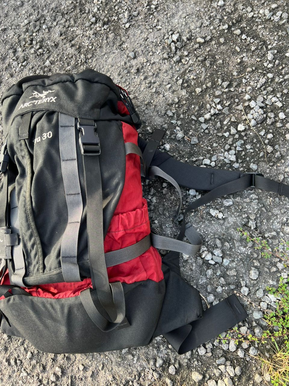 Arc'teryx Vintage Arc’teryx Bora 30 backpack Size ONE SIZE - 5 Thumbnail