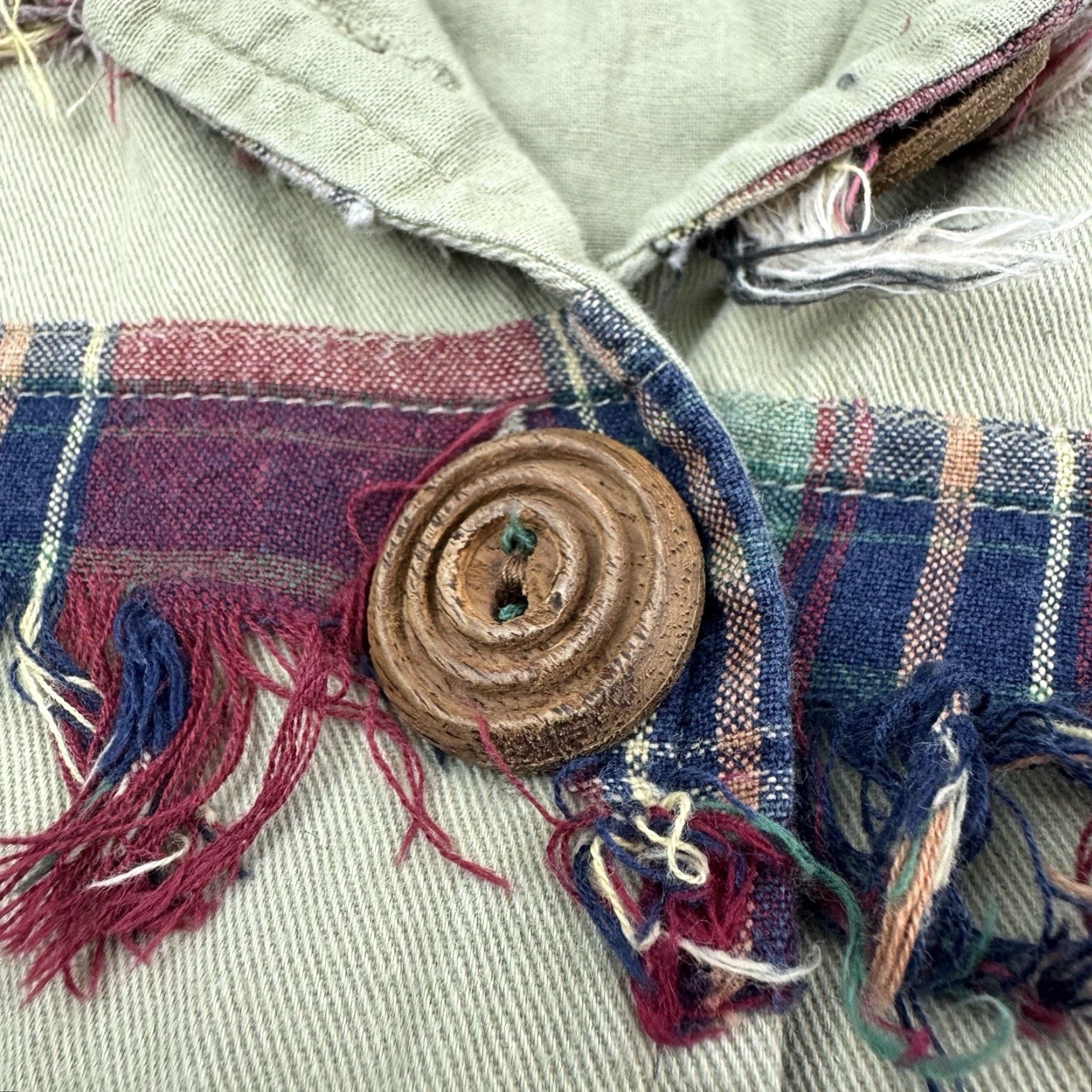 Vintage VINTAGE New Directions Button-Up Shirt Womens Small Tan Abstract Striped 90s Y2K Art Brown Mens? Womens Size S / US 4 / IT 40 - 5 Thumbnail