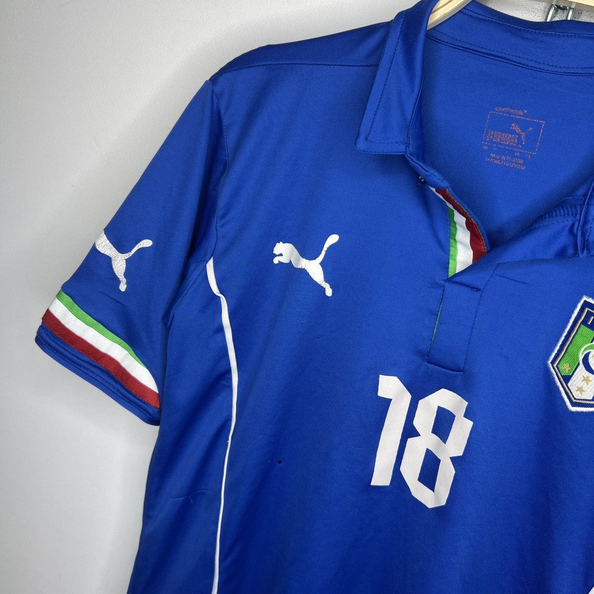 Puma Puma Italy Montolivo 18 Blue Jersey Tshirt Kit Soccer Tesm Size US M / EU 48-50 / 2 - 4 Thumbnail