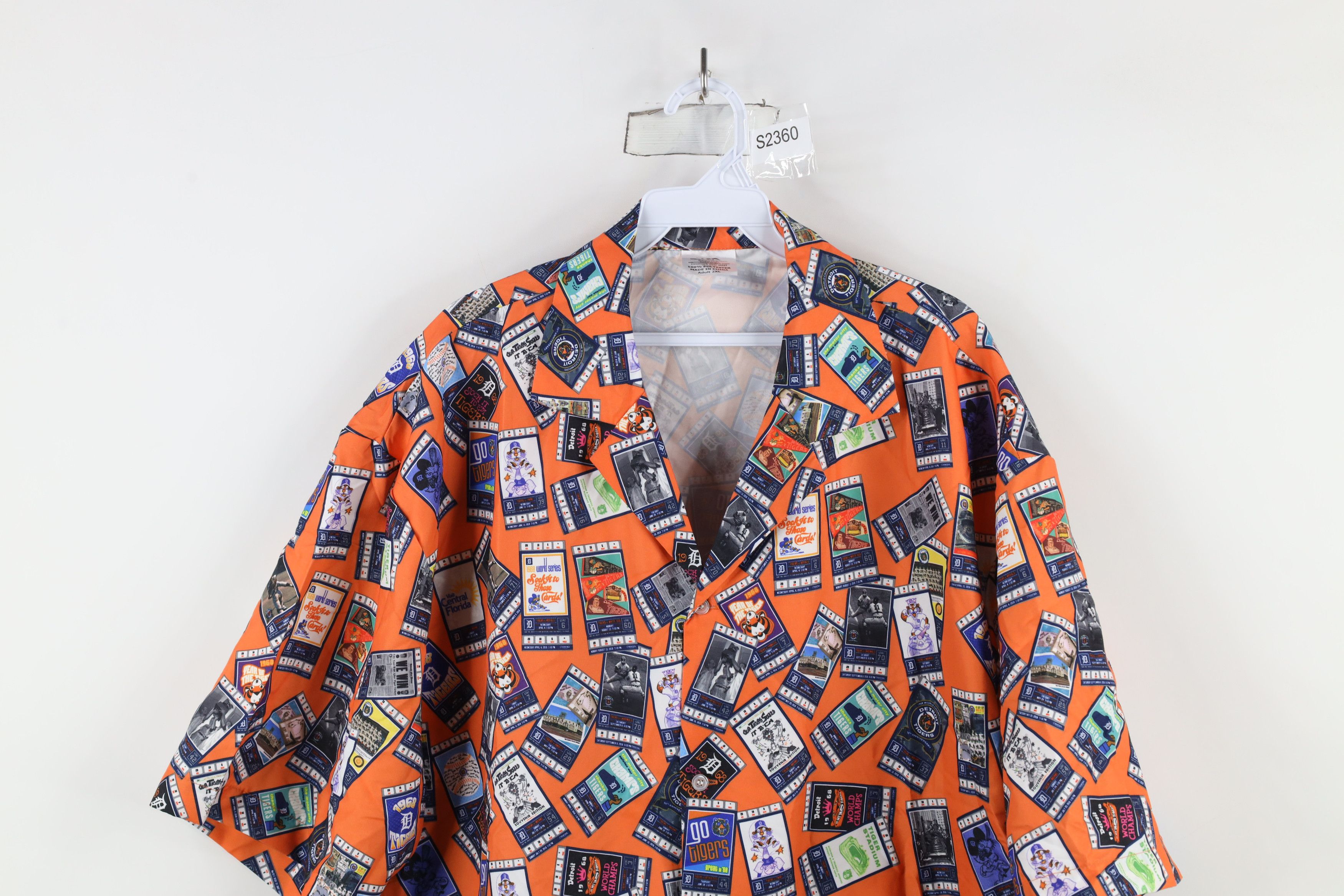 Vintage Vintage Print Detroit Tigers Baseball Hawaiian Button Shirt Size US XXL / EU 58 / 5 - 2 Thumbnail