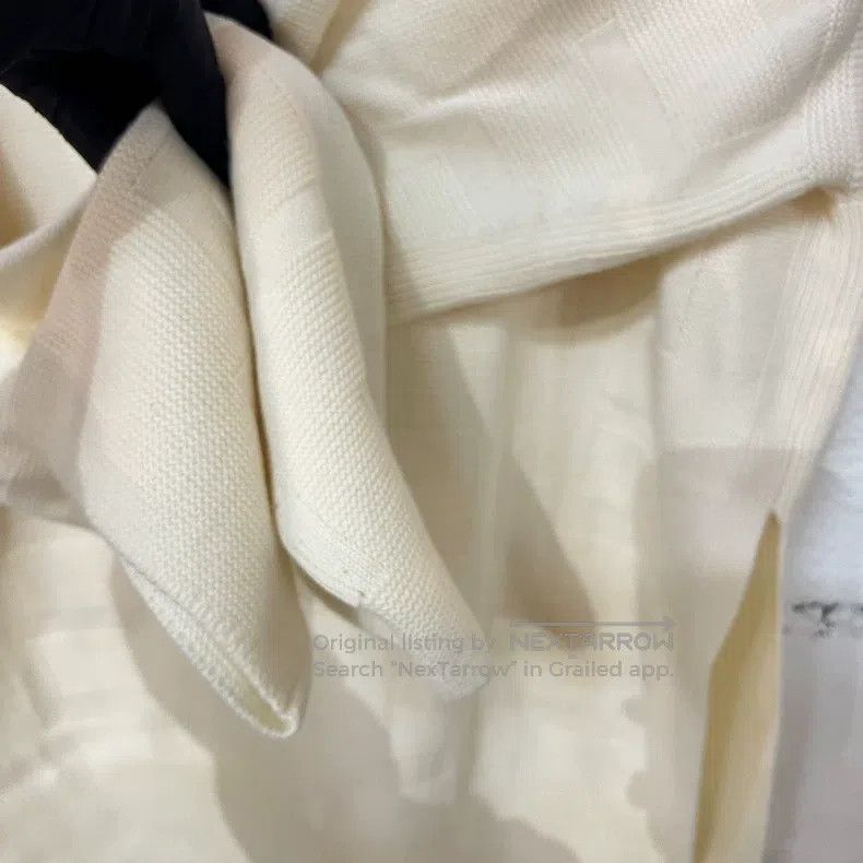 Hermes Hermes Beige Wool Knit Sweater, V-Neck Open Design Size XXS / US 00 / IT 34 - 5 Thumbnail