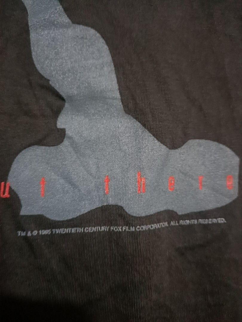 Vintage Vintage 1995 The X-Files “The Truth Is Out There” Tee Size US S / EU 44-46 / 1 - 4 Thumbnail