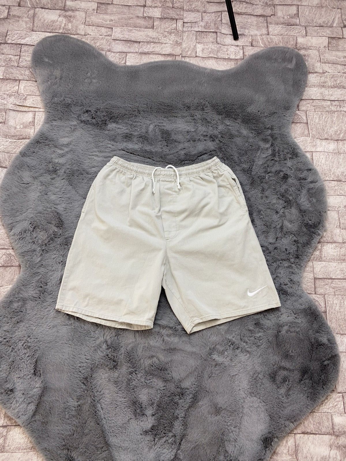 Japanese Brand × Nike × Vintage Nike Hype Vintage Shorts S by Travis Scott style Size US 32 / EU 48 - 1 Thumbnail