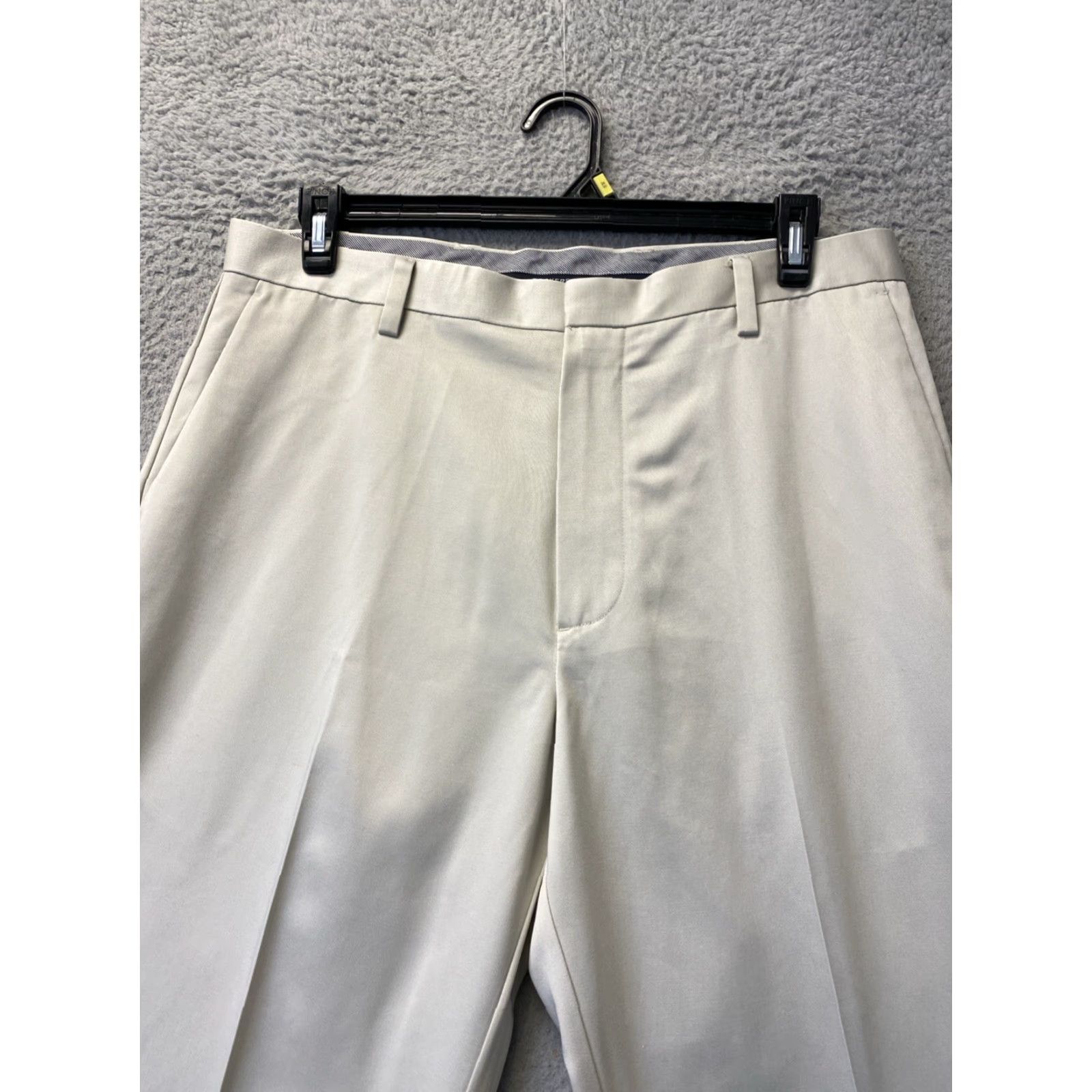 Dockers DOCKERS Men's Straight Fit Chino Pants, Size 36x29, Beige, Mid Rise, Hidden Pocket Size US 36 / EU 52 - 2 Thumbnail