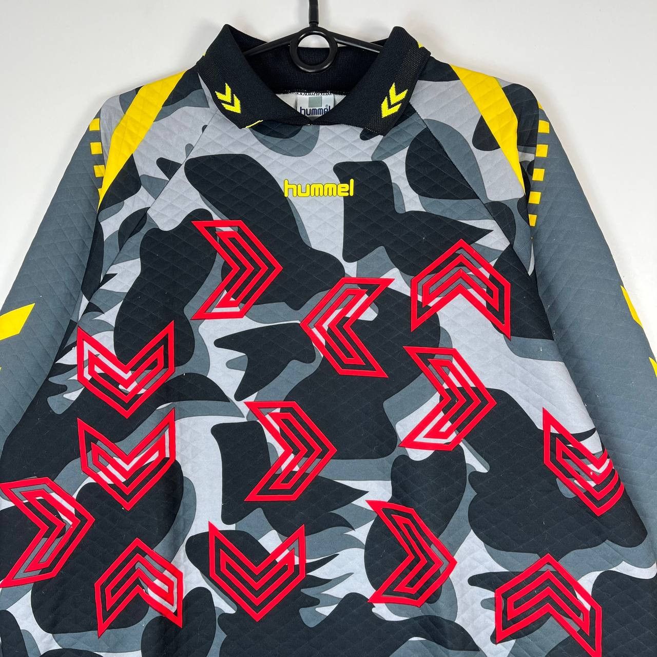 Hummel Hummel Goalkeeper Padded Jersey Camouflage Long Sleeve Sz L Size US L / EU 52-54 / 3 - 2 Thumbnail