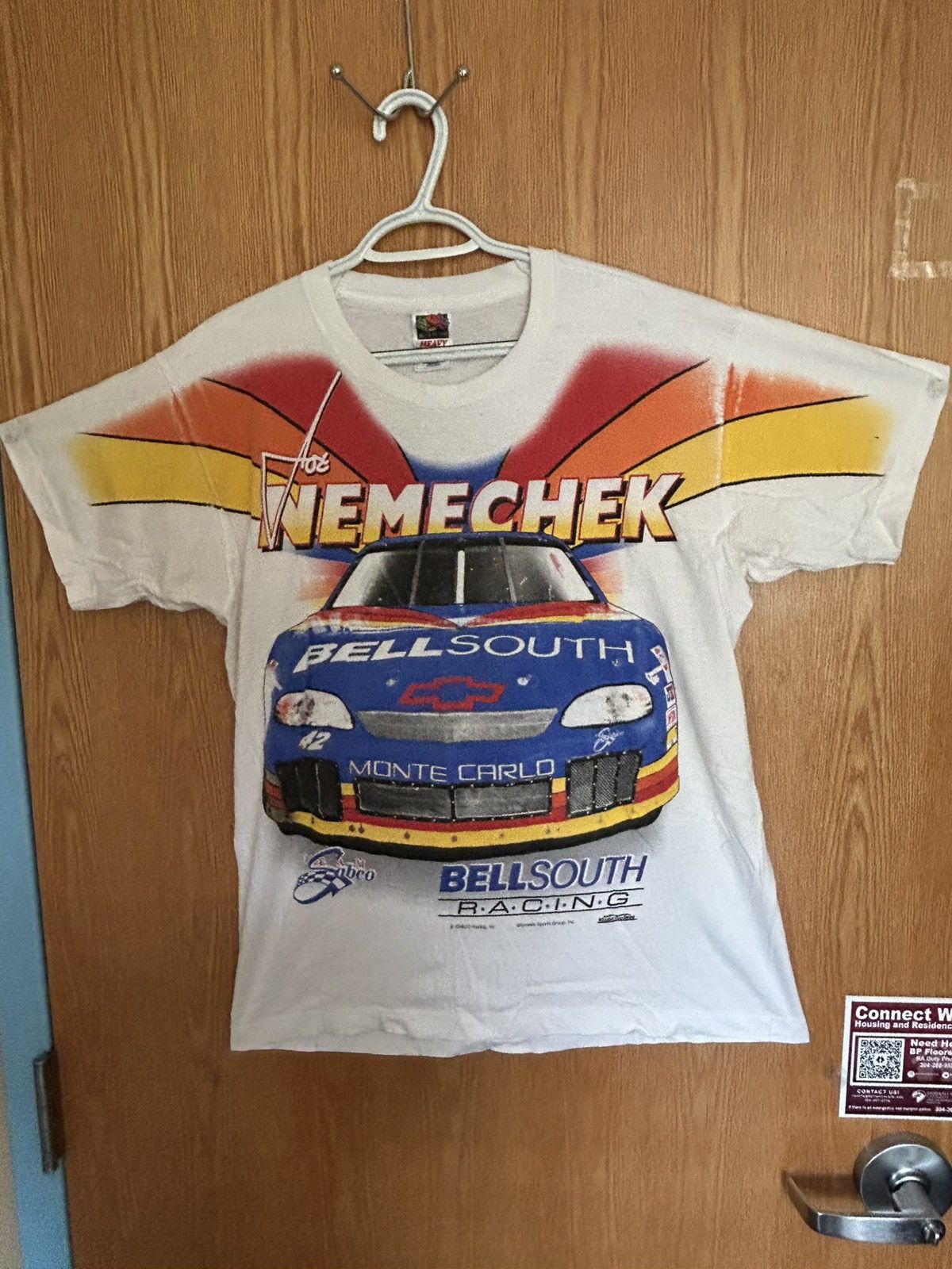 Fruit Of The Loom Vintage Graphic Tee Size US L / EU 52-54 / 3 - 1 Thumbnail