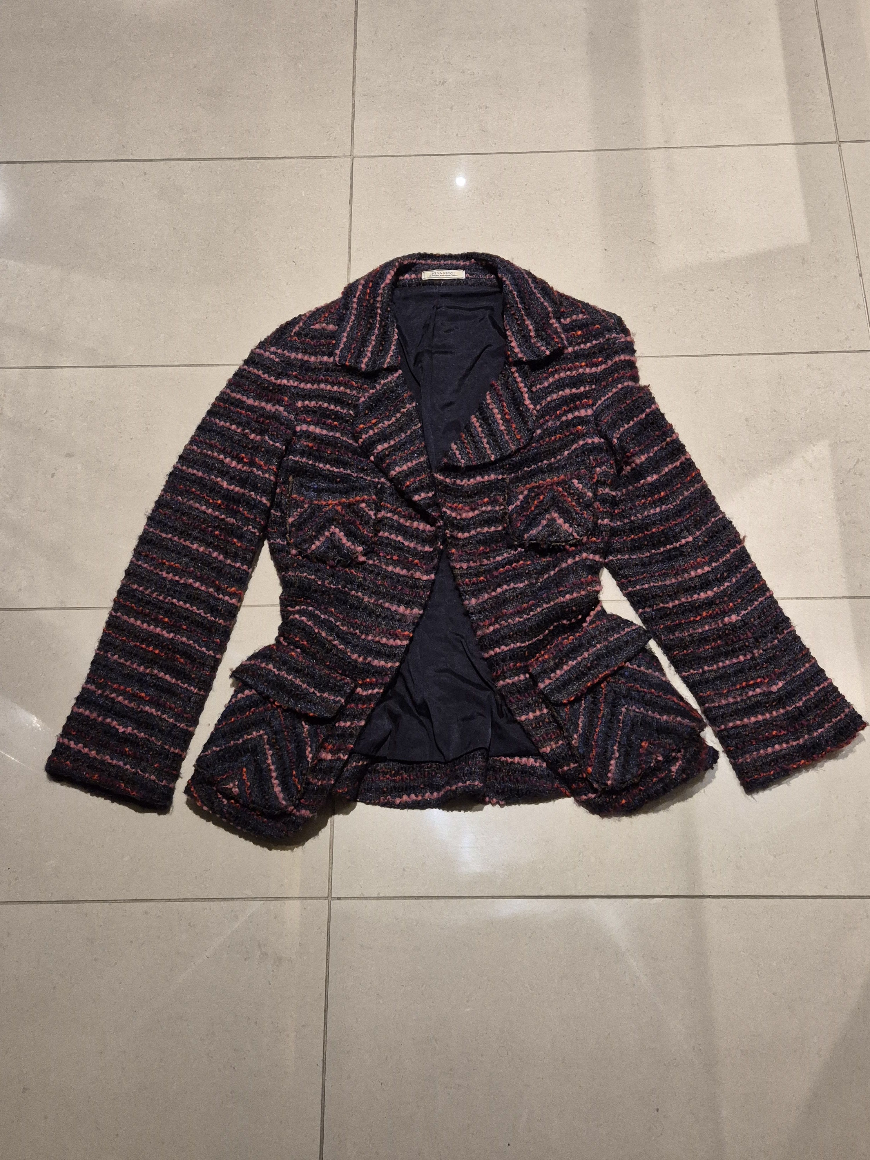 Nina Ricci Nina Ricci wool/silk boucle 2 piece suit Y2K Size XS / US 0-2 / IT 36-38 - 7 Thumbnail