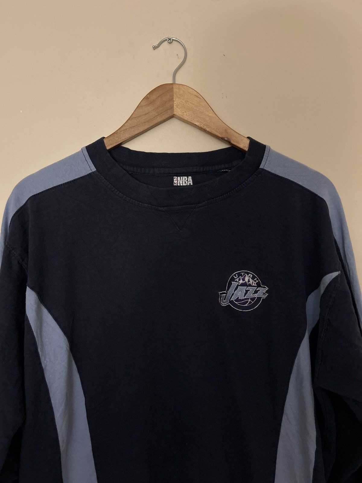 NBA × Vintage Vintage Utah Jazz long sleeve shirt Size US L / EU 52-54 / 3 - 3 Thumbnail
