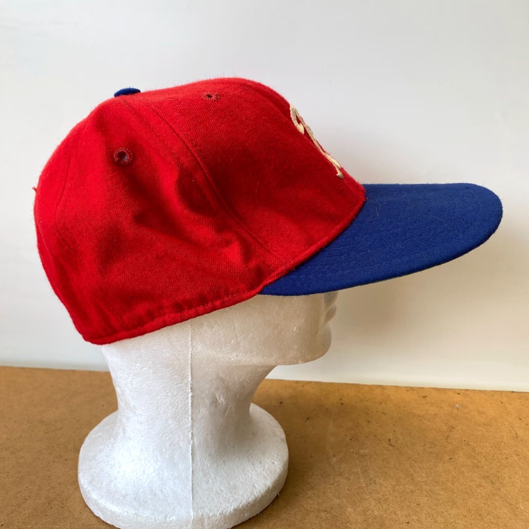 New Era VINTAGE New Era Baseball Hat Red Blue White Size 7 Bears Red Sox - Hat - Unisex Adults - Red - 7 - USA - Baseball Cap - Mens / Womens Size ONE SIZE - 5 Thumbnail