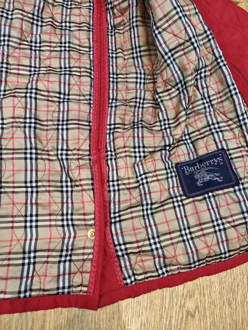 Burberry Iconic Vintage Burberry Jacket — Limited Edition Piece Size US L / EU 52-54 / 3 - 7 Thumbnail