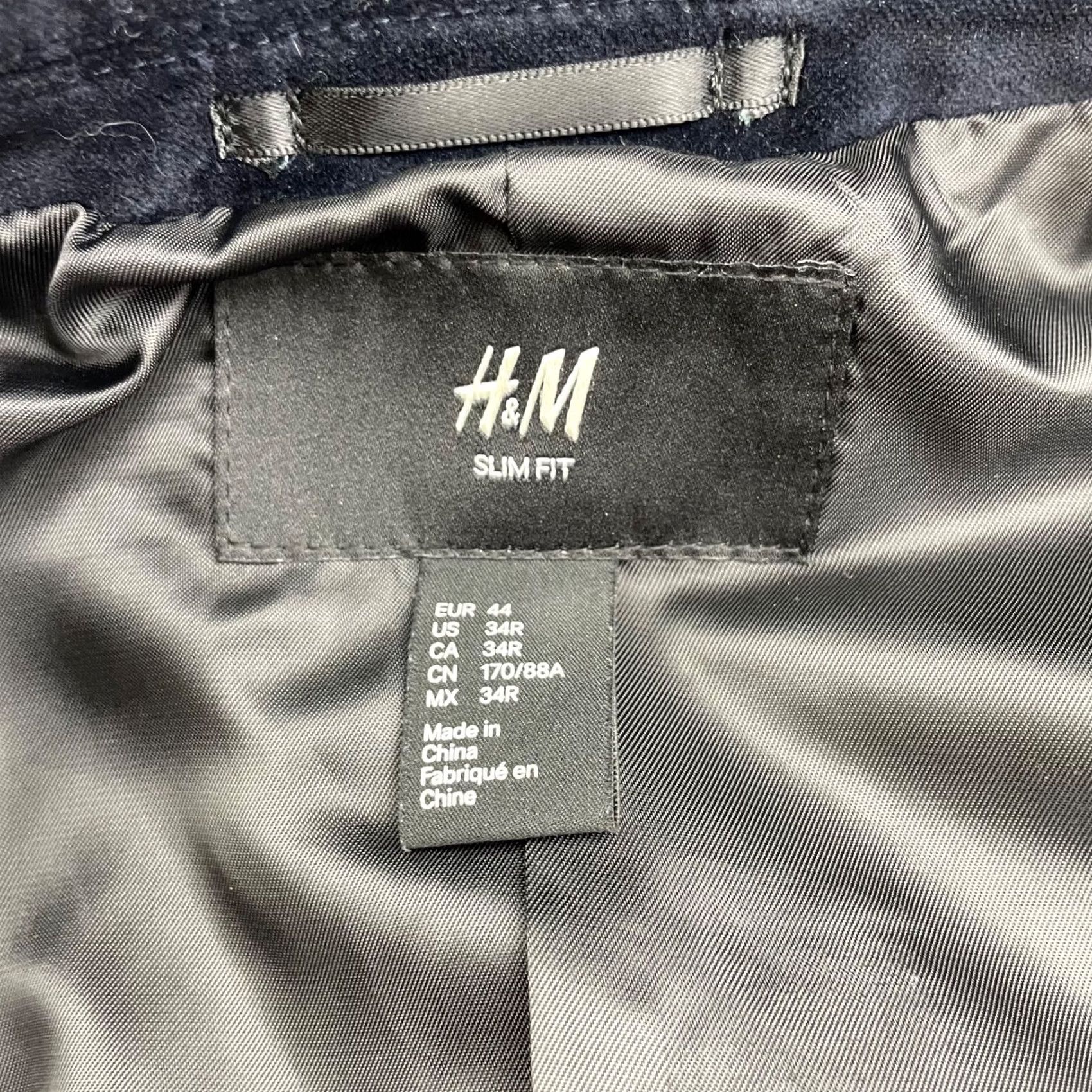 H&M H&M Men’s Velvet/Velour Blazer Navy Blue 100% Cotton Slim Two-Button 34R US Blazer Jacket Mens Vintage: No Size 34R - 5 Thumbnail