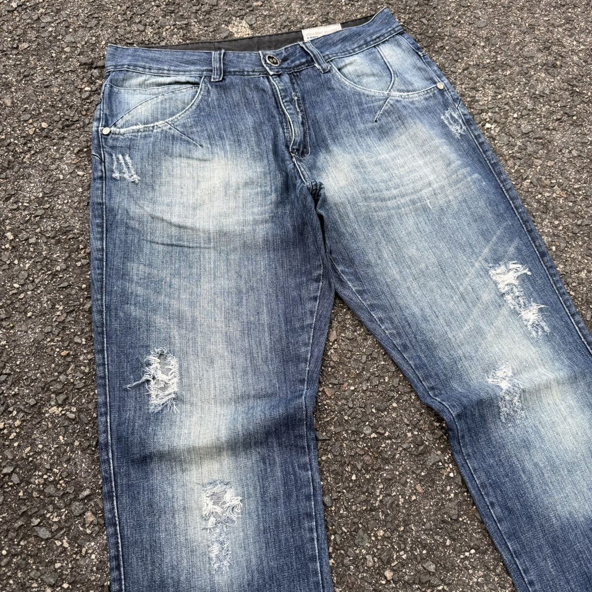 Japanese Brand VINTAGE H-DUROM FADED RIPPEP DENIM JEAN PANTS Size US 35 - 4 Thumbnail