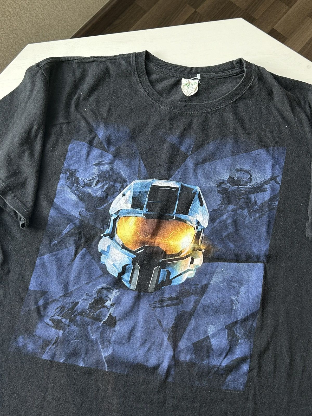 Halo × Vintage Vintage Halo Promo T-shirt XL 2014 Size US XL / EU 56 / 4 - 2 Thumbnail