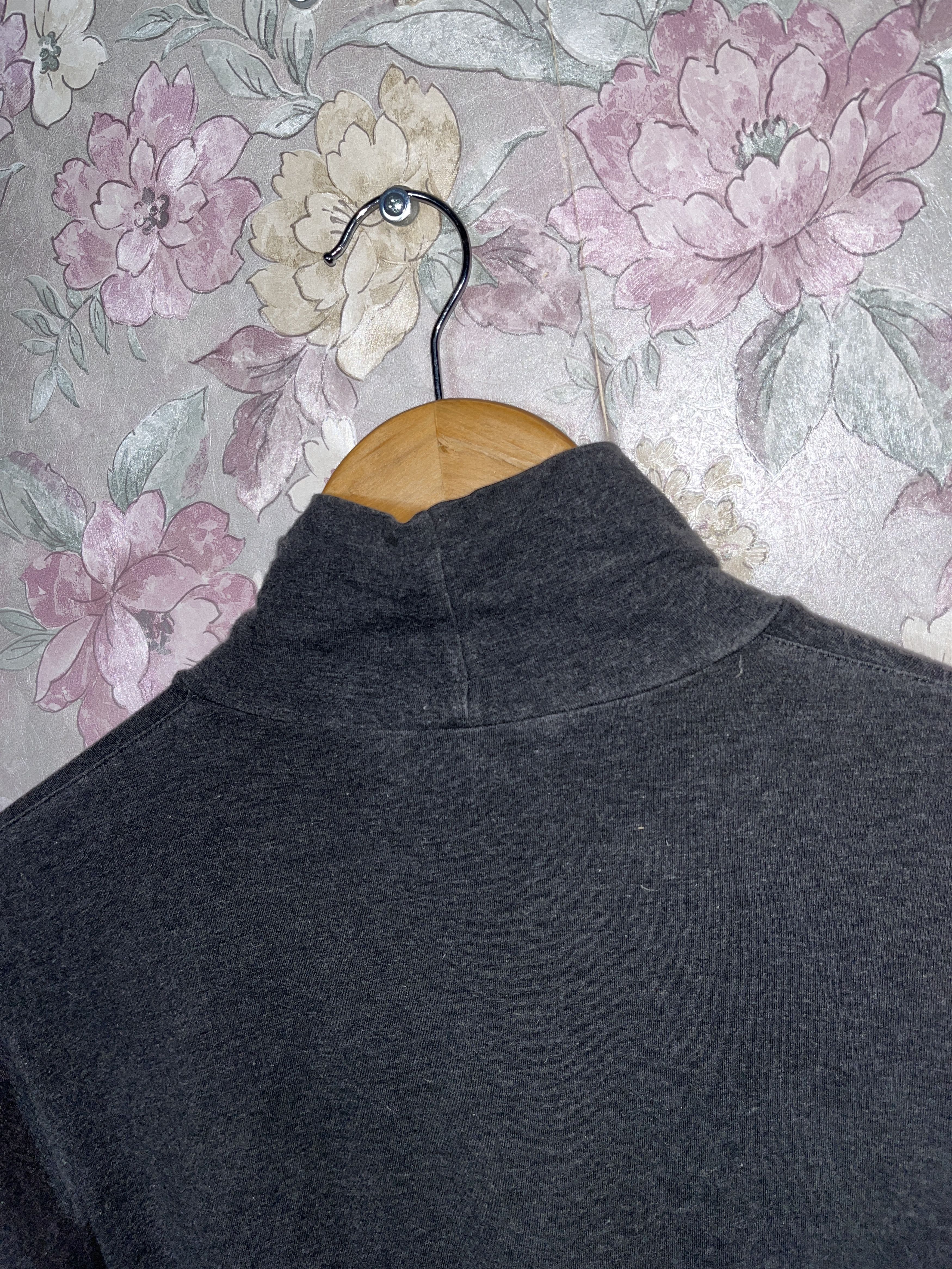 Prada Vintage Grey Prada Jumper Longsleeve Golf Sport Red Tab Size M / US 6-8 / IT 42-44 - 6 Thumbnail