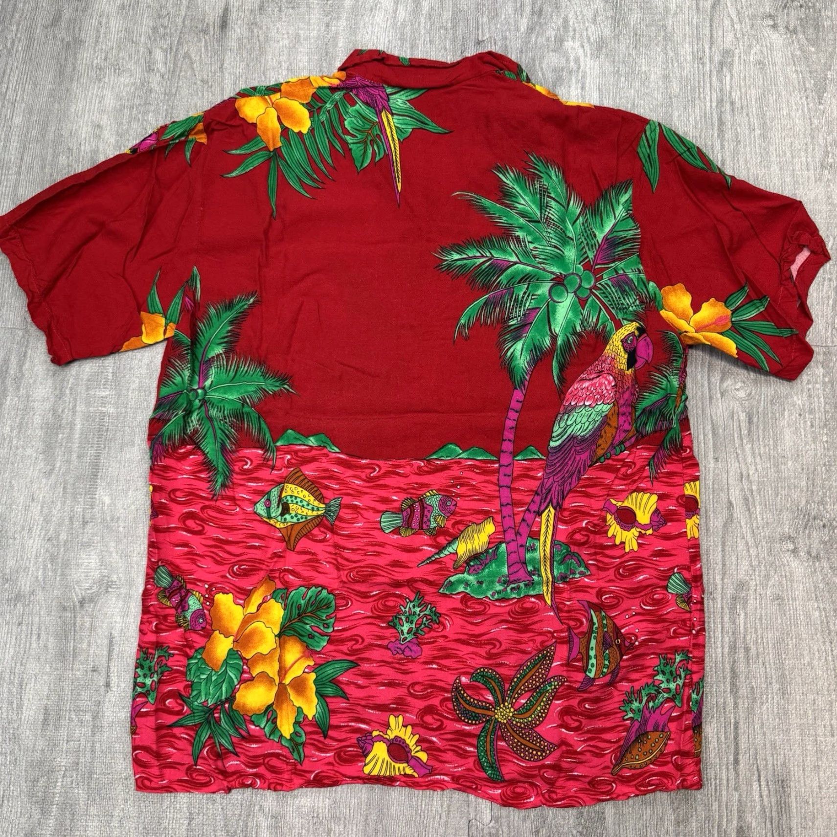 Vintage VINTAGE CARIBBEAN SURF Hawaiian Shirt XL Red Floral Print Short Sleeve Button-Up Mens 80s 90s Size US XL / EU 56 / 4 - 6 Thumbnail