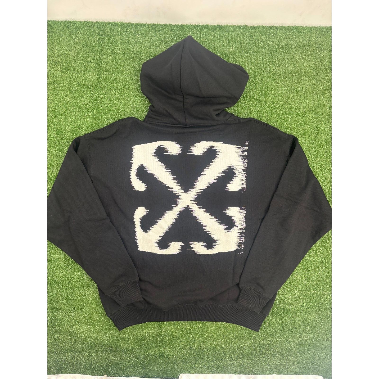 Off-White OFF-WHITE "Windy Arrows" Black Pullover Hoodie Size XL Size US XL / EU 56 / 4 - 1 Thumbnail