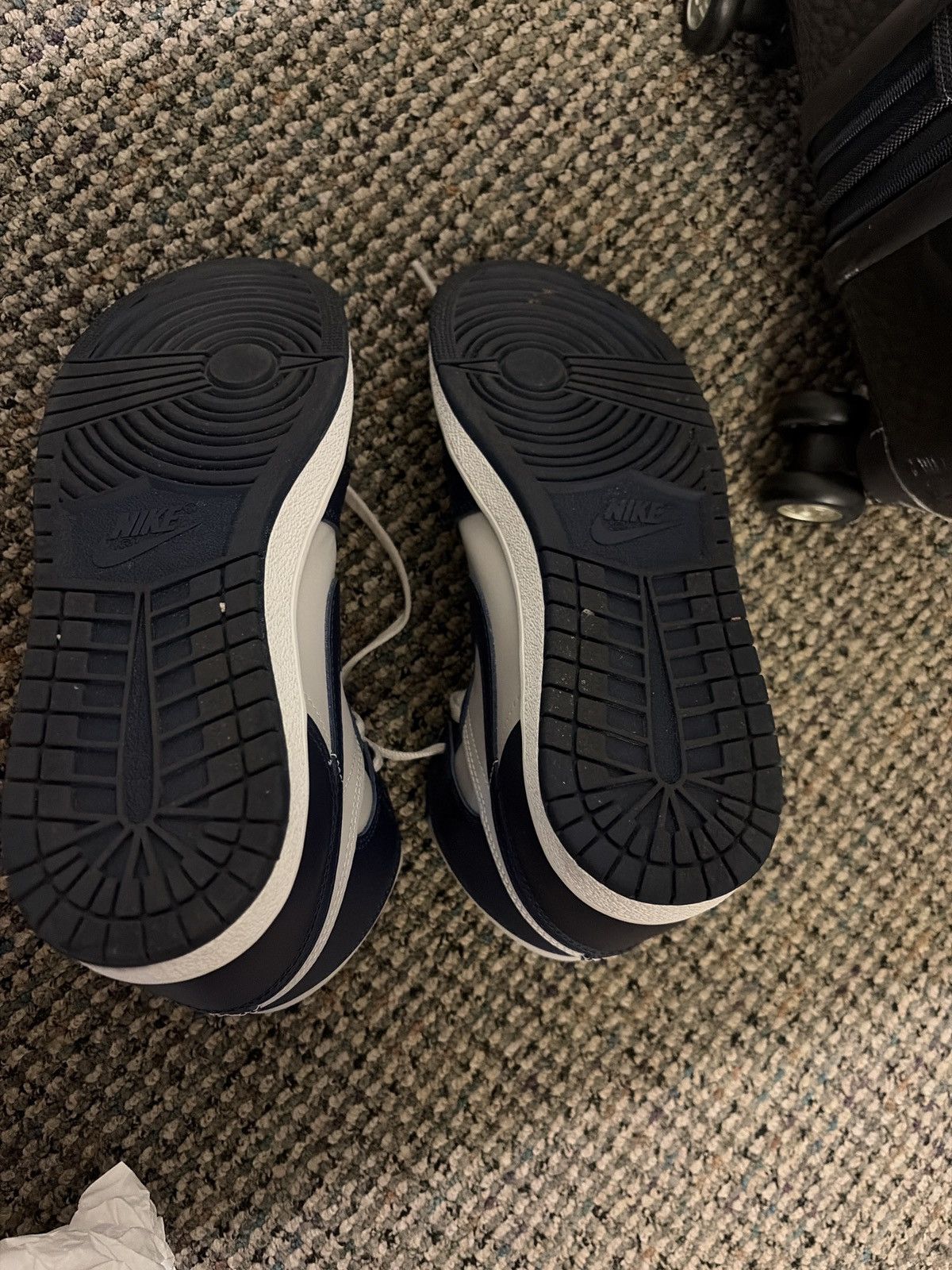 Nike Jordan 1 Georgetown Size US 10 / EU 43 - 6 Thumbnail