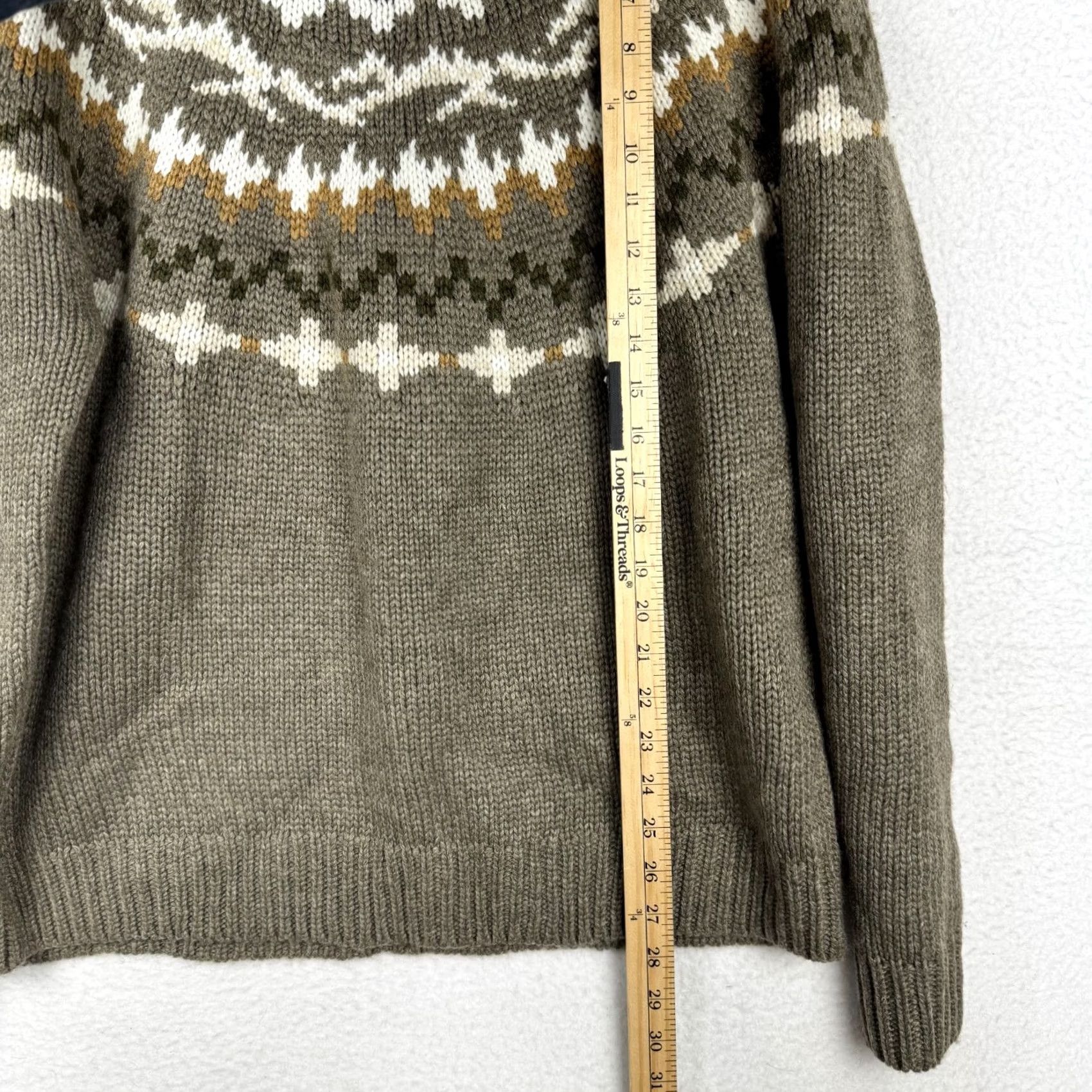 American Eagle Outfitters VINTAGE? No. (Original is new) So: American Eagle Outfitters Sweater Mens L Crew Neck Brown Knit Fair Isle Pullover Knit Winter Fall Casual Size US L / EU 52-54 / 3 - 7 Thumbnail