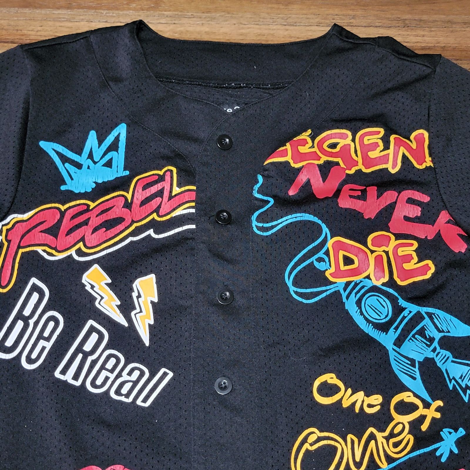 rue21 Rue 21 Unisex Mesh Full Button Top w/ "Rebel" Graffiti - Sm Size S / US 4 / IT 40 - 2 Thumbnail