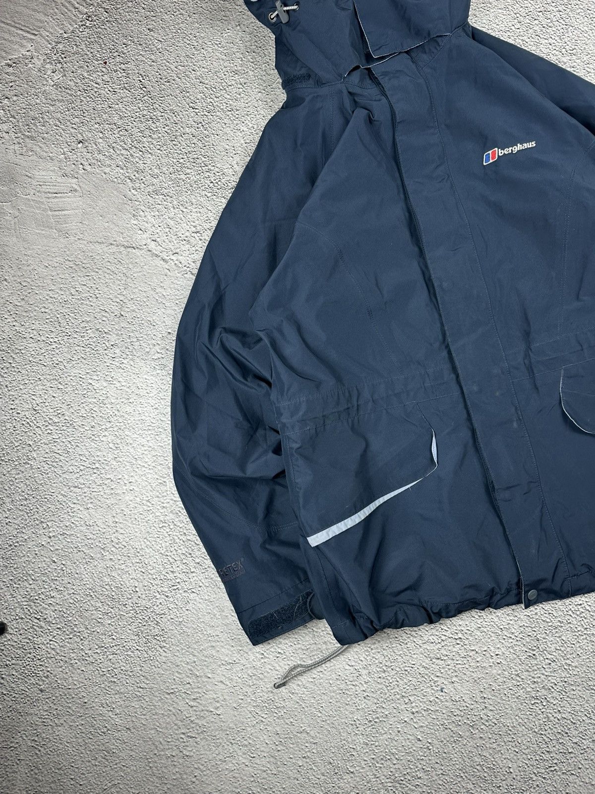 Berghaus Vintage Berghaus Rain Jacket Gore-Tex Outdoor Waterproof Size US M / EU 48-50 / 2 - 3 Thumbnail