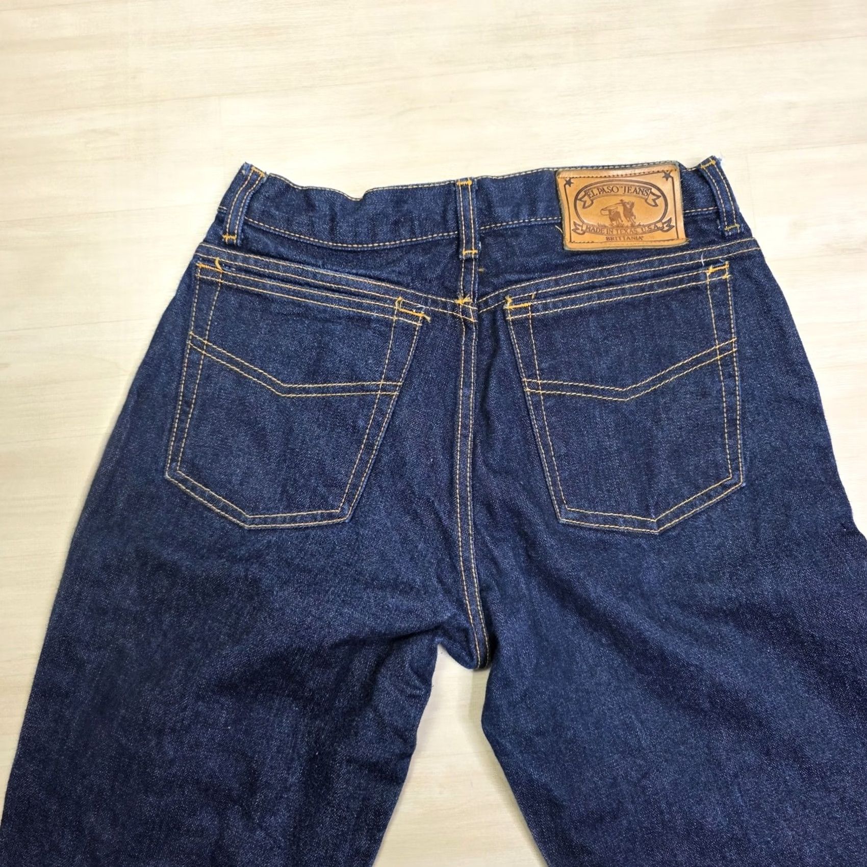 Denime VINTAGE Brittania El Paso Jeans Womens Blue Denim Jeans 80s 26 x 34 Size 11 L Texas Mens Womens Girls Size 32" / US 10 / IT 46 - 7 Thumbnail