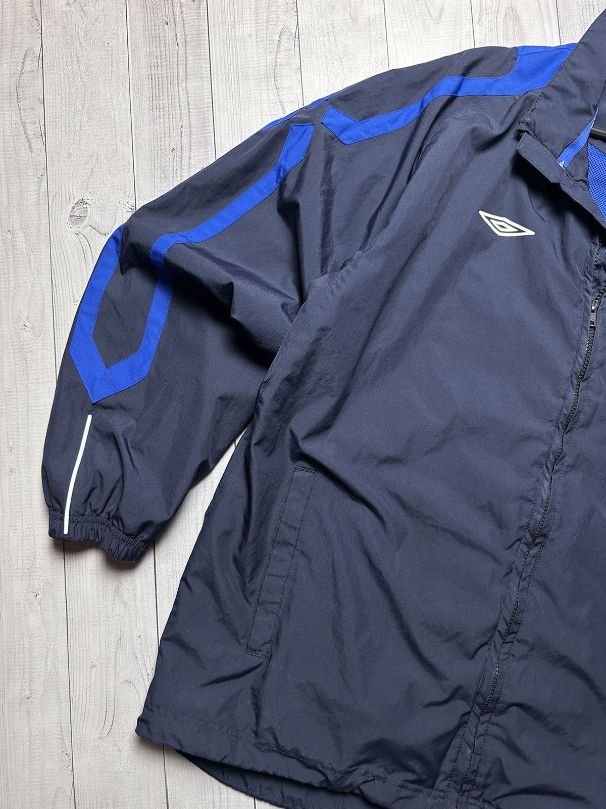 Umbro × Vintage Vintage Umbro Everton soccer jacket size L logo Size US L / EU 52-54 / 3 - 2 Thumbnail