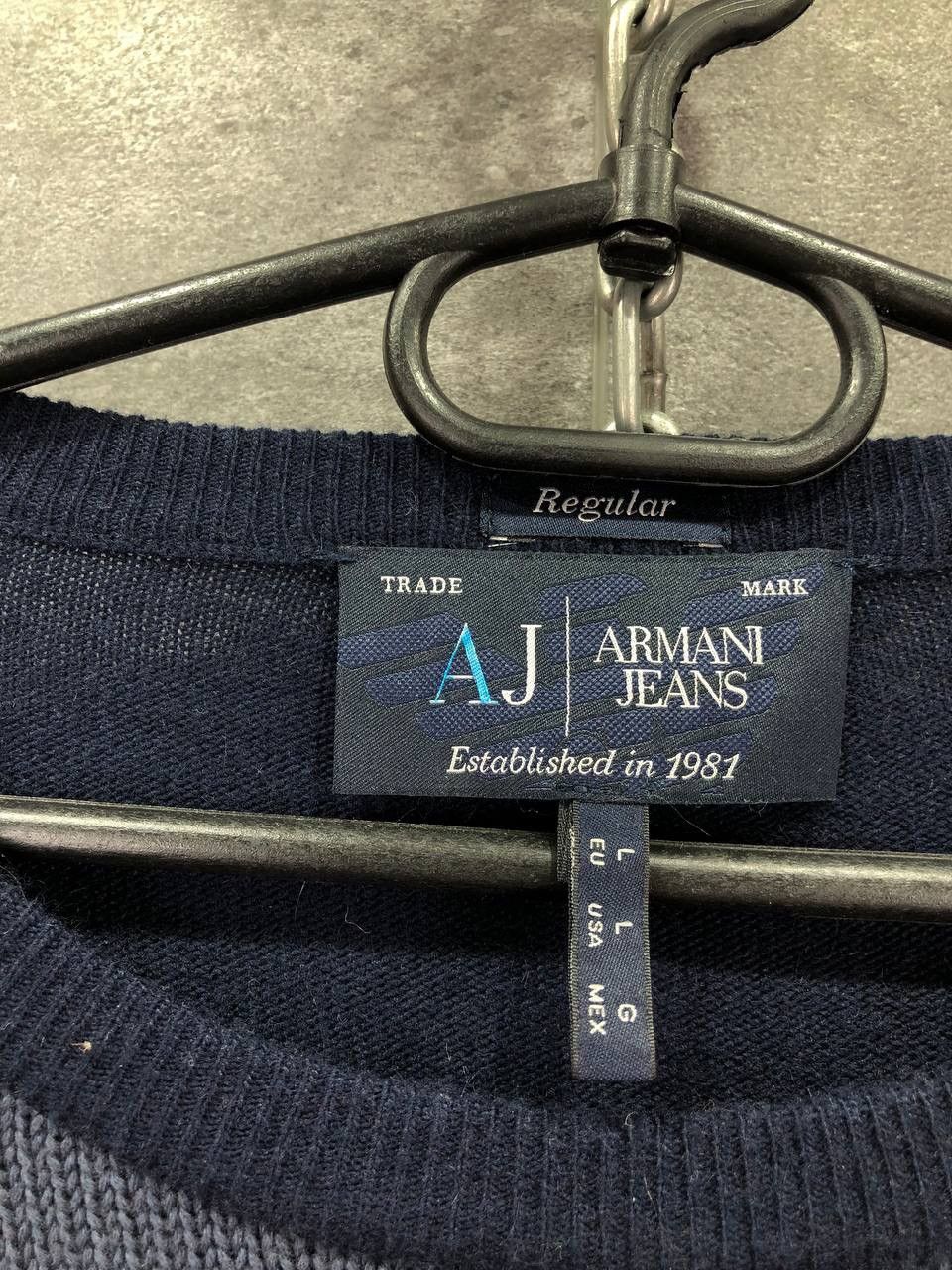 Giorgio Armani Armani jeans Mens Vintage wool Sweater Knit Size US L / EU 52-54 / 3 - 3 Thumbnail