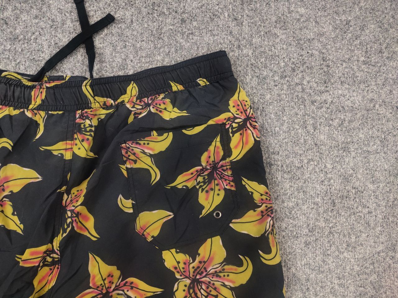 Allsaints Allsaints Hibiscus Swim Casual Nylon Floral Pattern Shorts Size US 32 / EU 48 - 11 Thumbnail