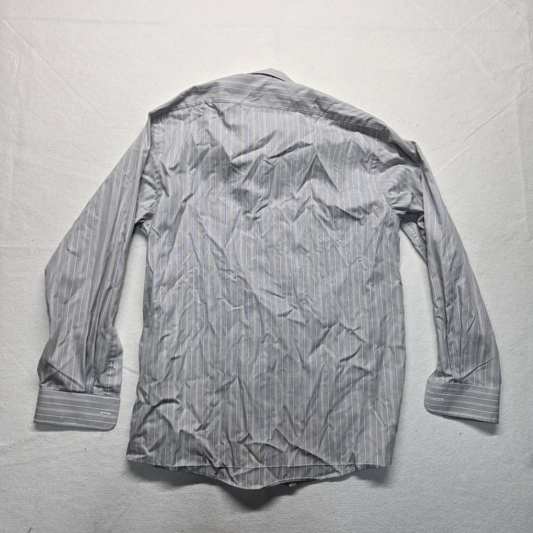 Arrow VINTAGE Arrow Gray Striped Button-Up Shirt Long Sleeve Adult Mens Size 15.5 32/33 Size US M / EU 48-50 / 2 - 7 Thumbnail