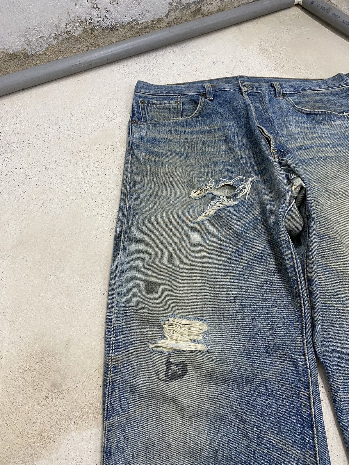 Levi's Vintage 90s Levis 501 Japan Selvedge Button Fly J09 Distress Size US 34 / EU 50 - 6 Thumbnail