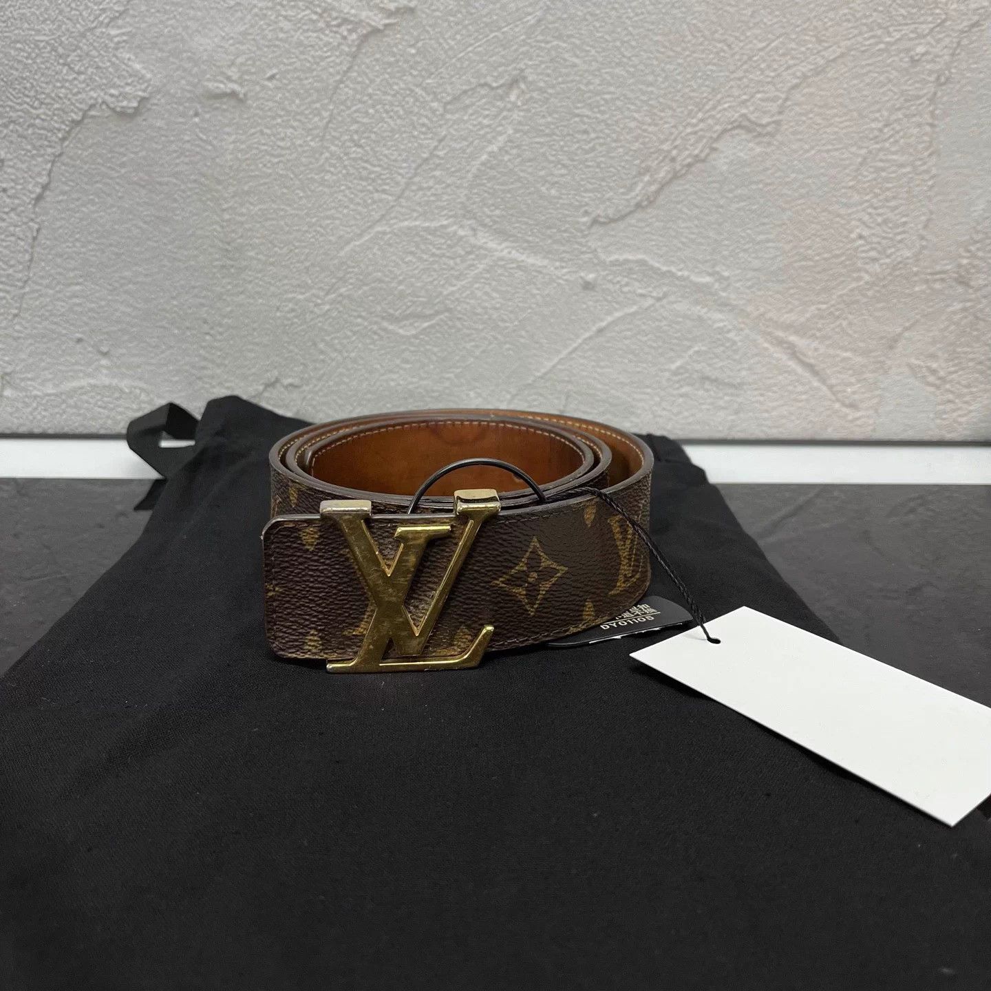 Louis Vuitton LV Monogram Gold Buckle Belt 80cm NM Size ONE SIZE - 2 Thumbnail