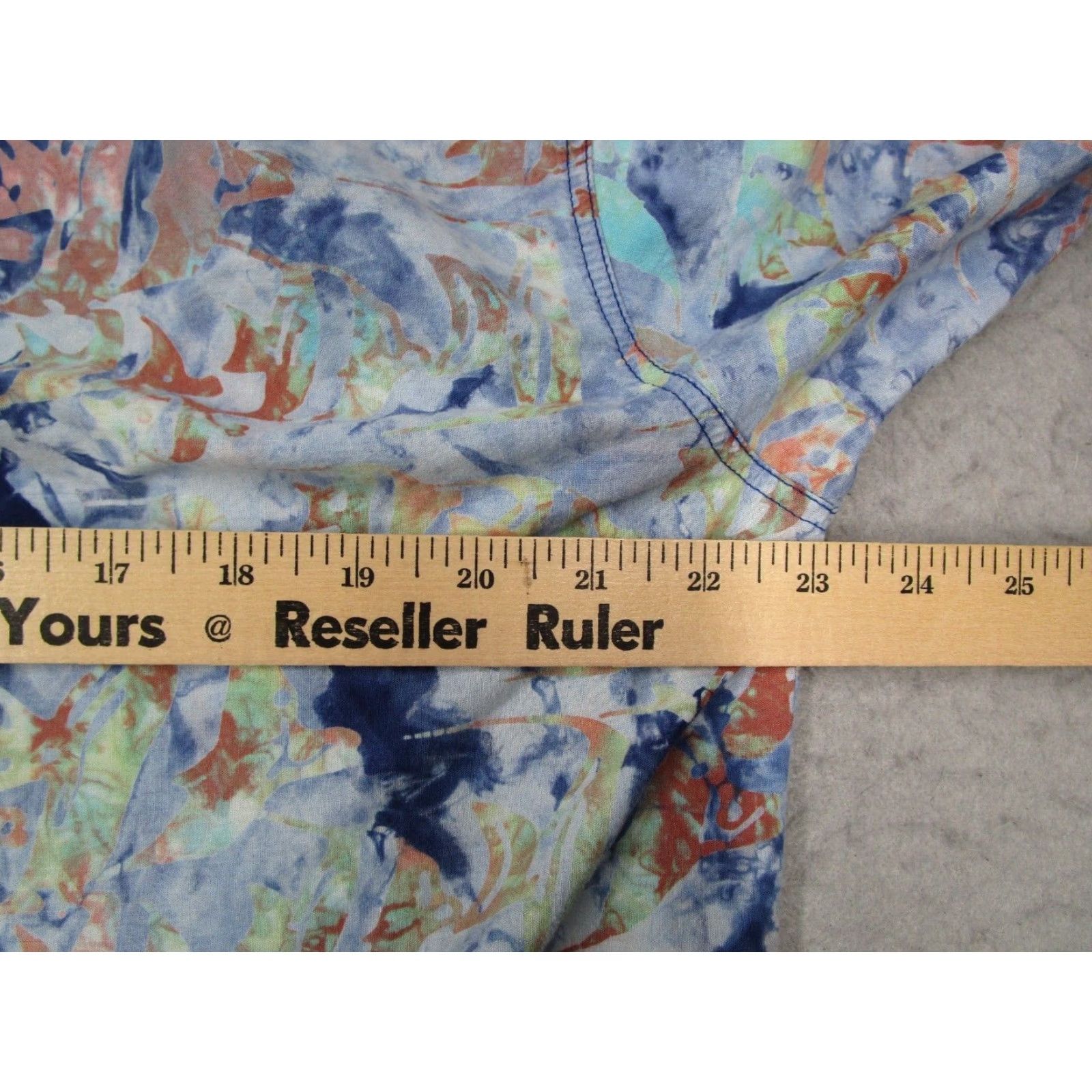 Vintage Rum Reggae Mens Large Blue Short Sleeve Button Up Tropical Fish Hawaiian Shirt Size US L / EU 52-54 / 3 - 5 Thumbnail