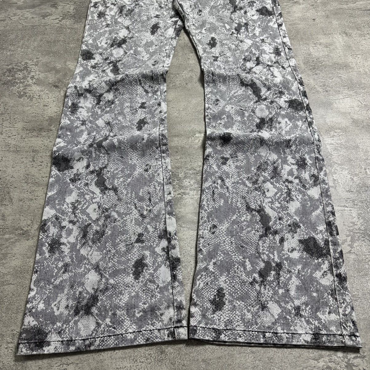 semanticdesign Vintage semanticdesign snake flared pants Size US 32 / EU 48 - 12 Thumbnail