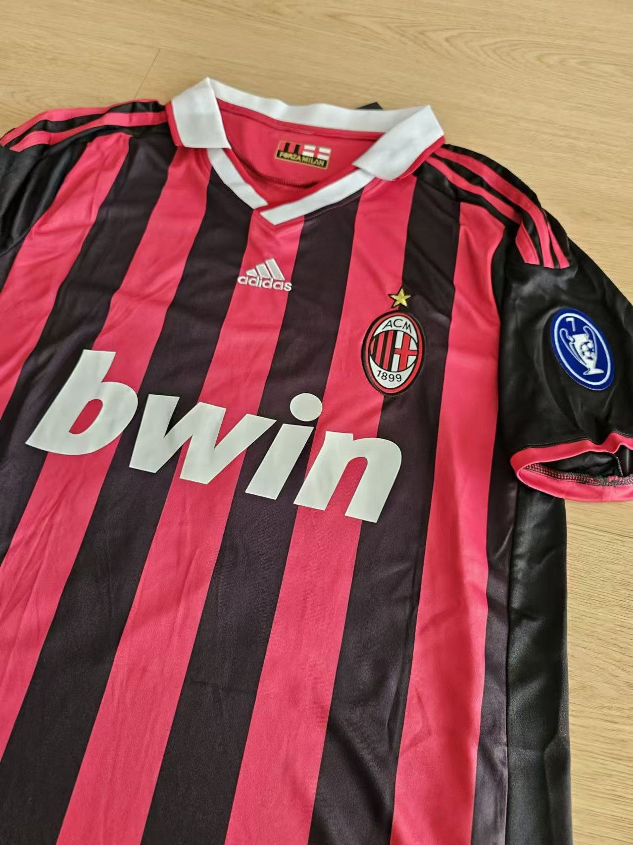 Other 2008 2009 AC Milan #23 David Beckham Jersey Size US M / EU 48-50 / 2 - 4 Thumbnail