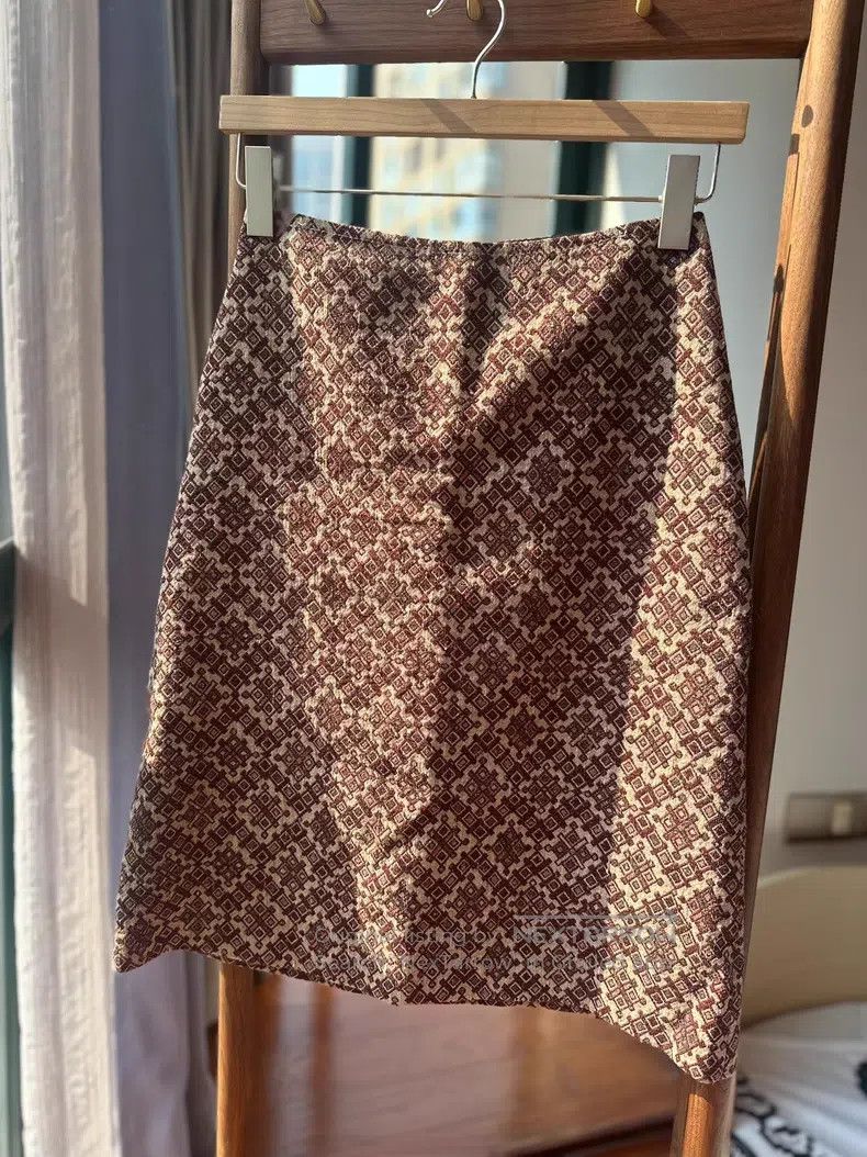 Dries Van Noten Dries Van Noten Midi Skirt Size 26" / US 2 / IT 38 - 4 Thumbnail