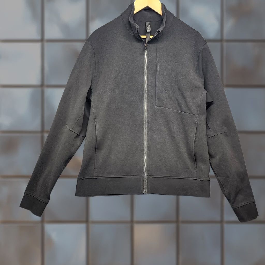 Lululemon Lululemon Sojourn Jacket Mens Large Black Full Zip Jacket Athletic Training Track Mens Size US L / EU 52-54 / 3 - 1 Thumbnail