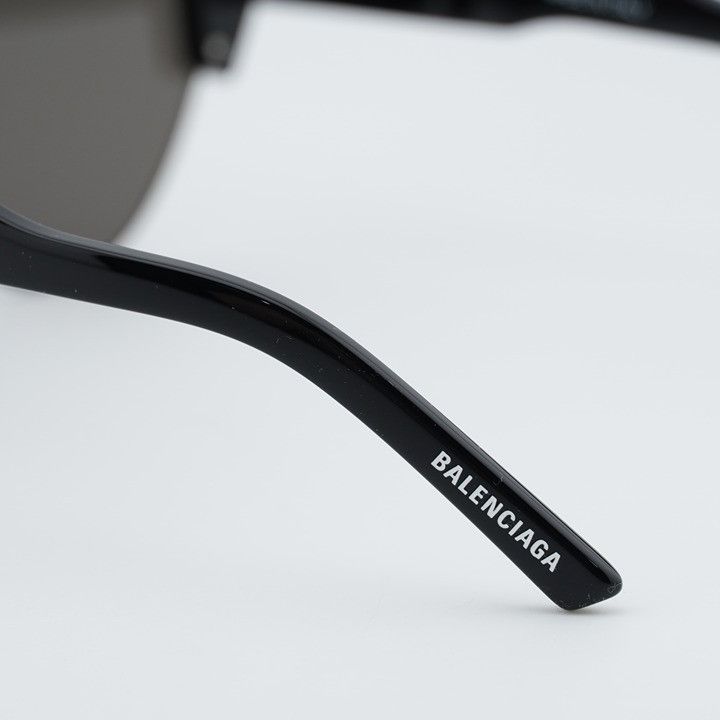 Balenciaga Balenciaga BB0004S 001 Semi Rim Sunglasses Black Shield Size ONE SIZE - 9 Thumbnail
