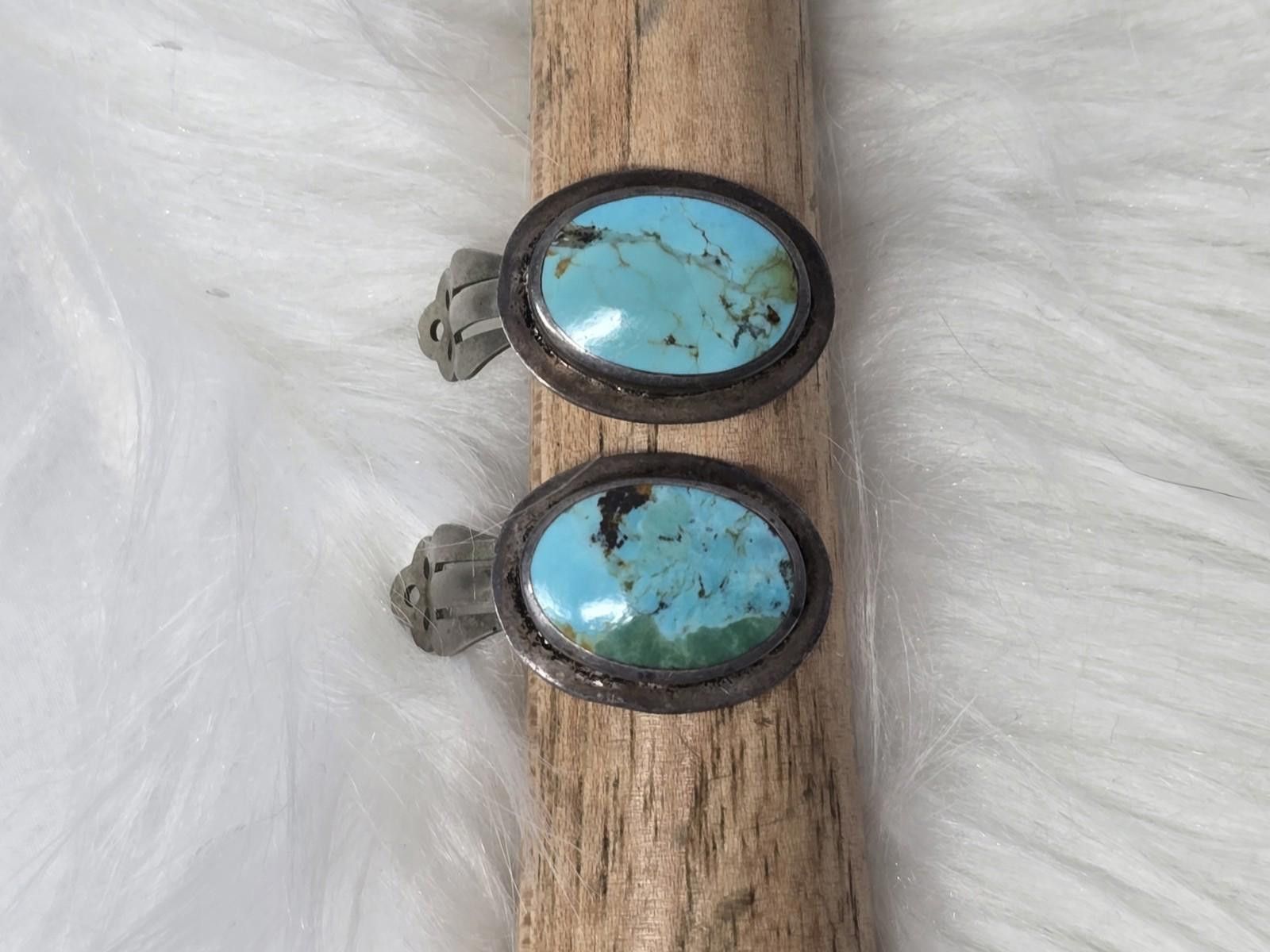 Sterling Silver Vintage Sterling Silver Turquoise Earrings Thailand Clip On Size ONE SIZE - 2 Thumbnail