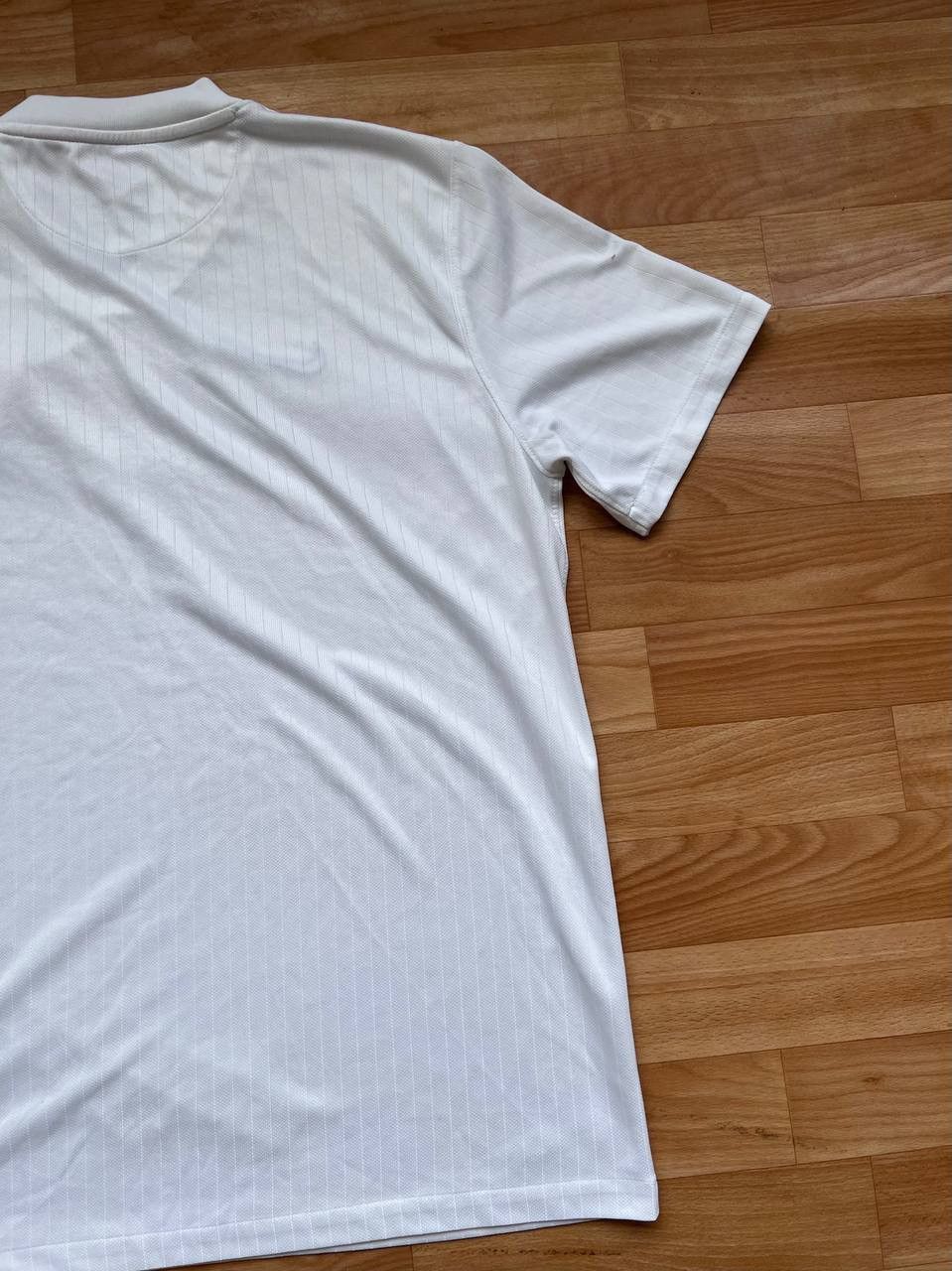 Nike 2014 ENGLAND TEAM HOME SOCCER JERSEY FOOTBALL SHIRT NIKE SZL Size US L / EU 52-54 / 3 - 8 Thumbnail