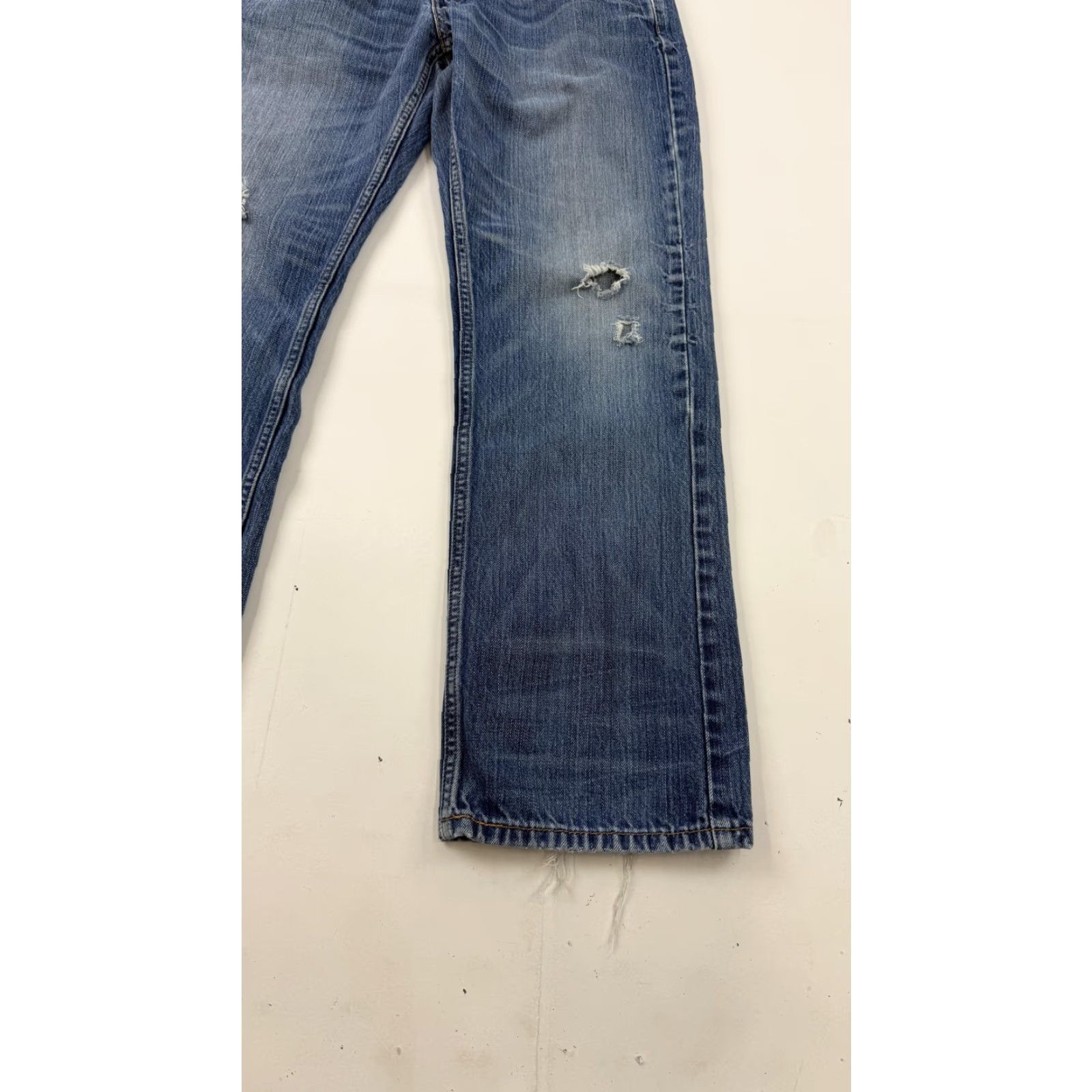 Levi's Levi's 559 Jeans Mens 32x30 Blue Relaxed Straight Distressed Medium Wash Denim Size US 32 / EU 48 - 2 Thumbnail